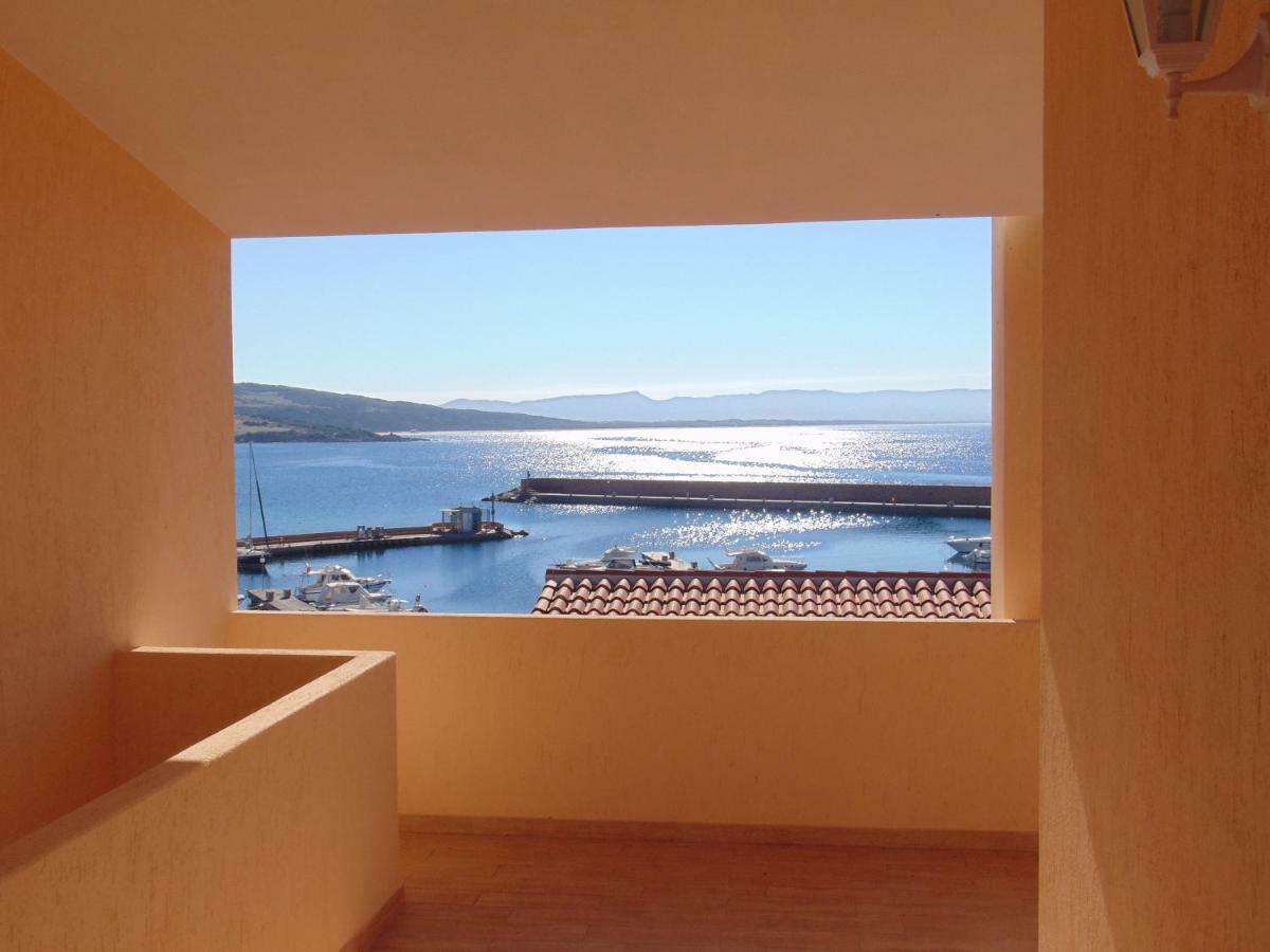 Fronte Mare Attico Indipendente Ed Esclusivo Con Terrazza Panoramica Apartment Isola Rossa Exterior foto